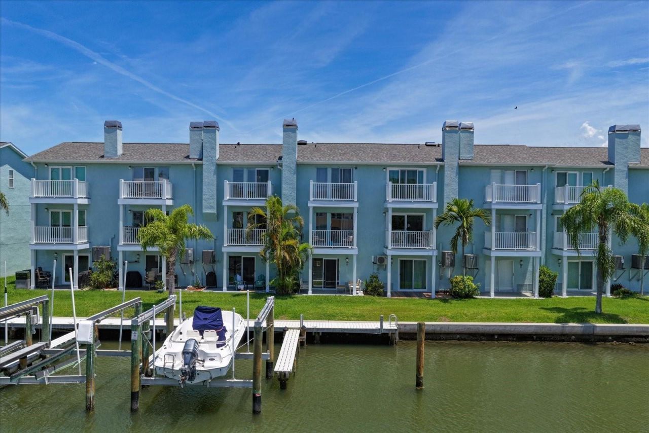 659 Garland Circle, Indian Rocks Beach, FL 33785 Photo