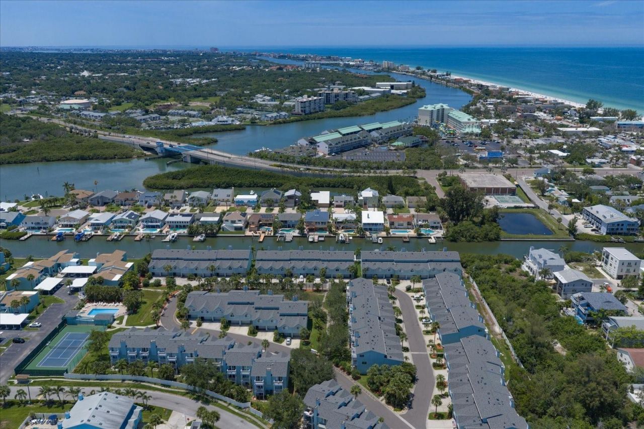 659 Garland Circle, Indian Rocks Beach, FL 33785 Photo
