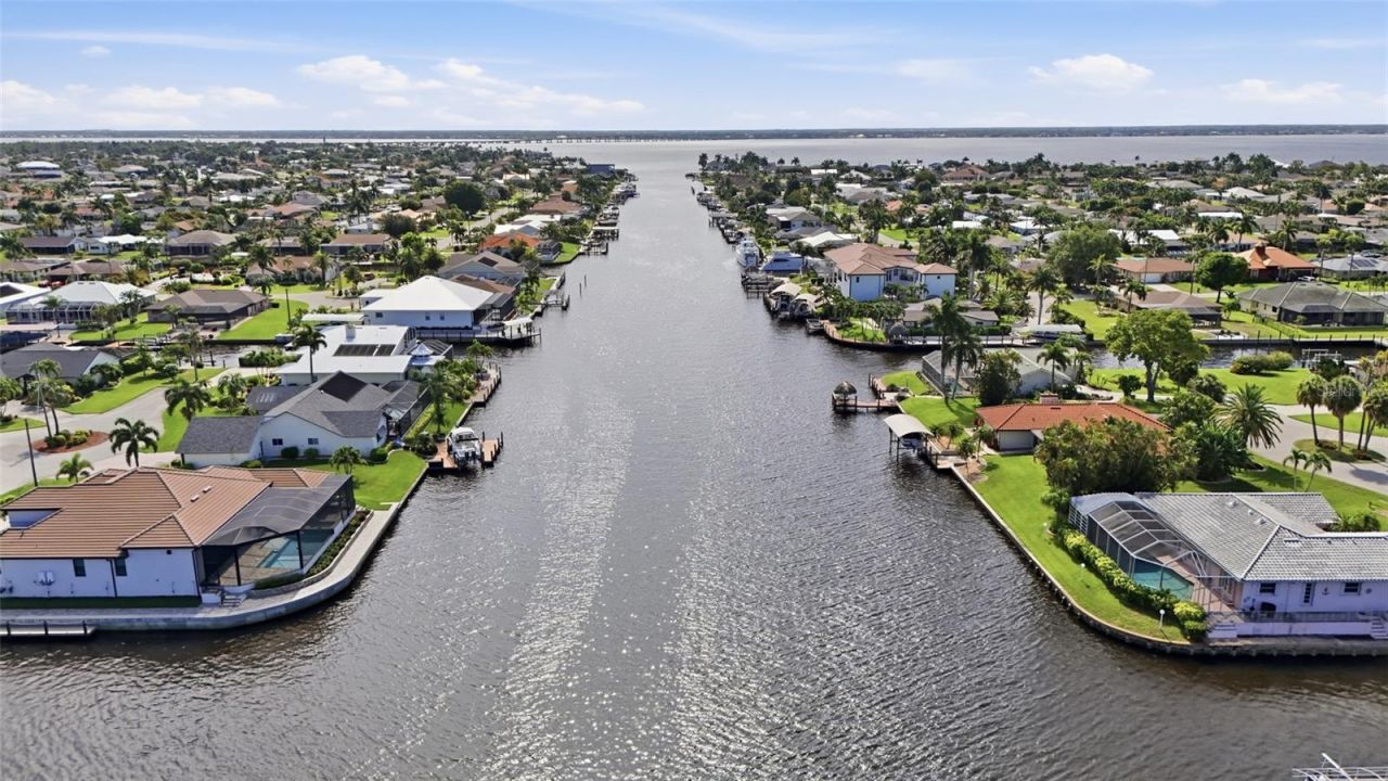 2835 SE 18th Avenue, Cape Coral, FL 33904 Photo