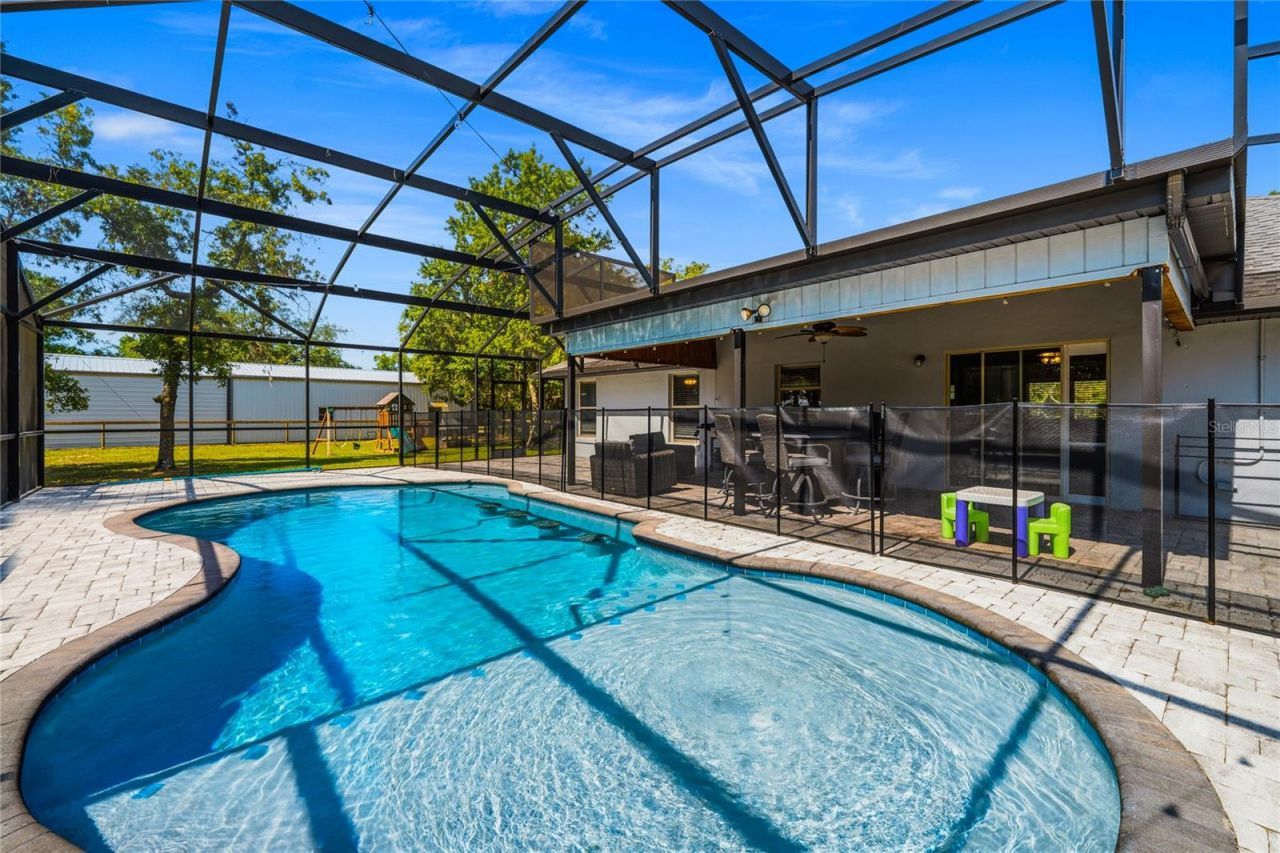 135 Linda Sue Drive, Lake Helen, FL 32744 Photo