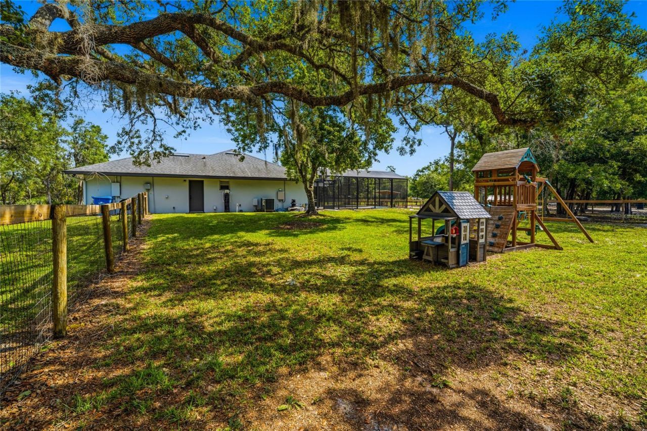 135 Linda Sue Drive, Lake Helen, FL 32744 Photo