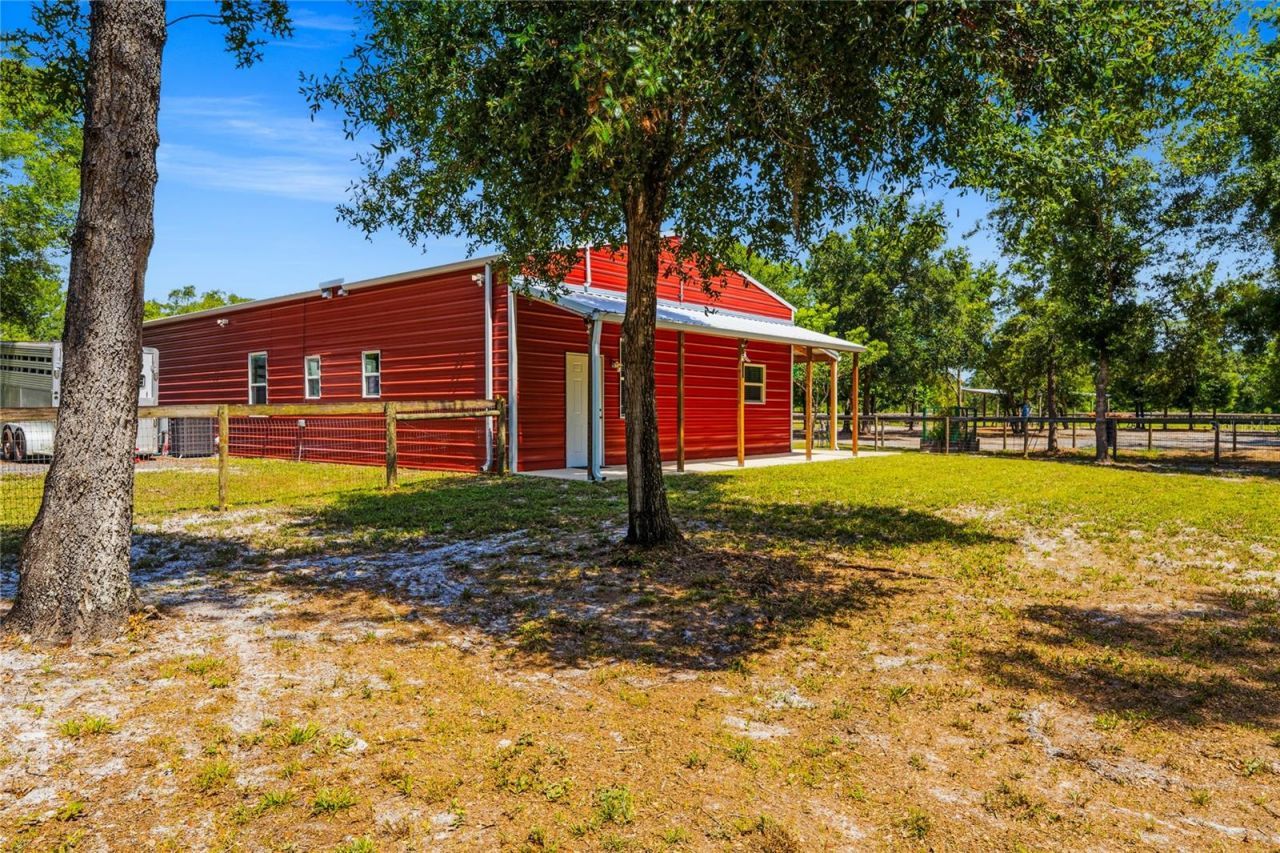 135 Linda Sue Drive, Lake Helen, FL 32744 Photo