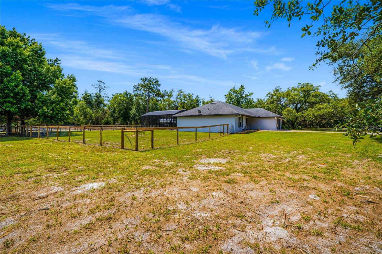 135 Linda Sue Drive, Lake Helen, FL 32744 Photo