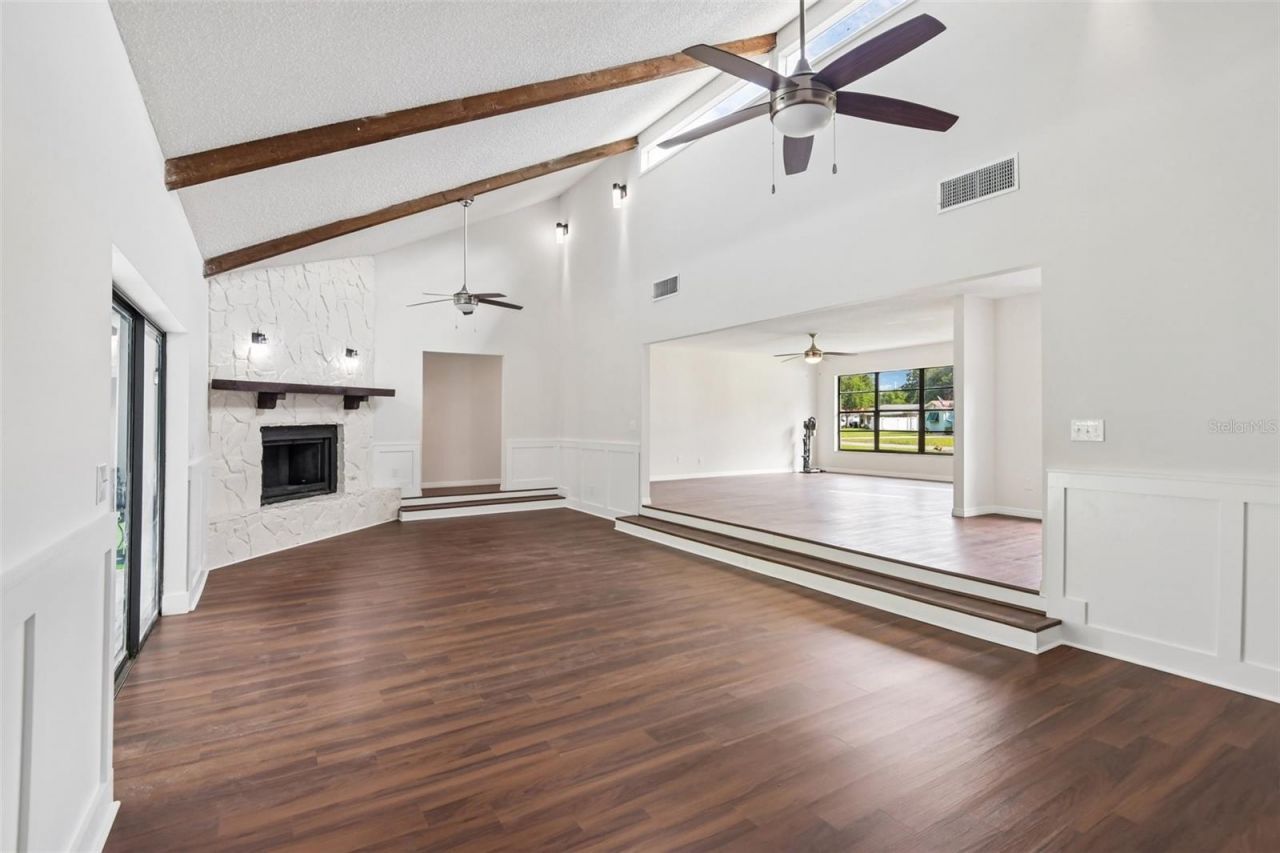 4545 Debbie Lane, Lutz, FL 33559 Photo