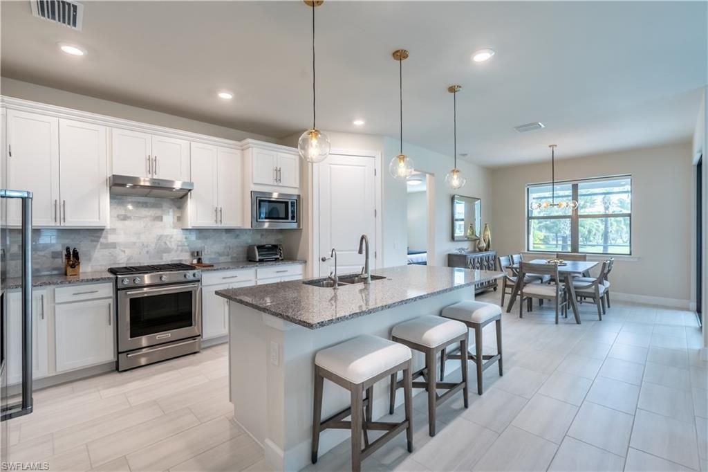 6727 Pennyroyal Dr, Naples, FL 34114 Photo