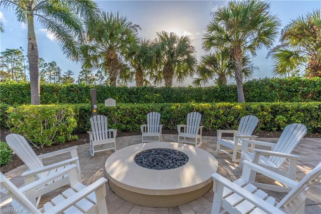 6727 Pennyroyal Dr, Naples, FL 34114 Photo