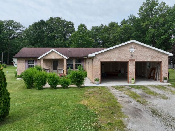 11758 W Smith Ridge Court, Monticello, IN 47960