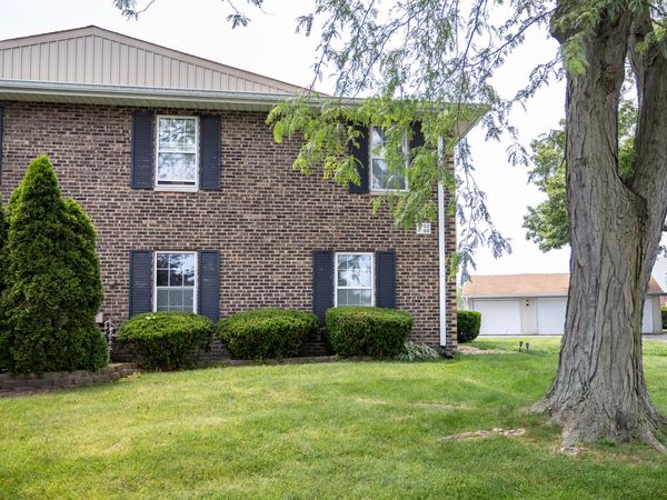 1902 Burgundy Street , Schererville, IN 46375