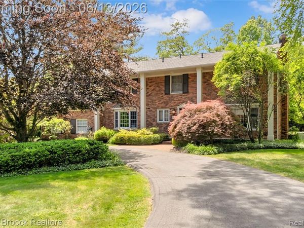 2620 Wendover Road , Bloomfield Hills, MI 48302