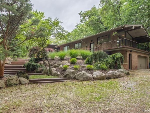 30795 Adair Court , Franklin Vlg, MI 48025
