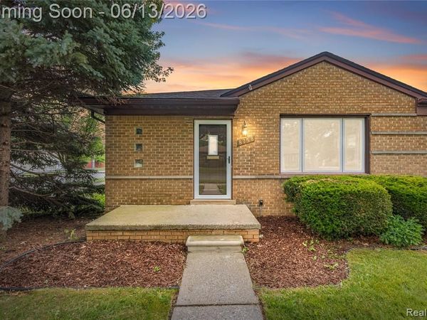 8758 Huron Street, Taylor, MI 48180