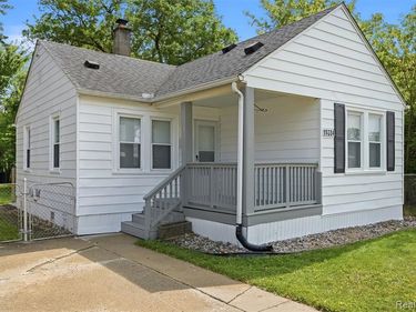 15334 Evergreen Avenue , Eastpointe, MI 48021