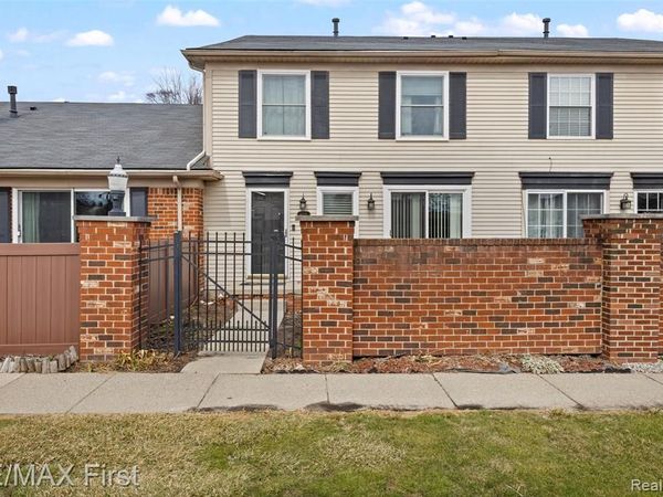 41128 Northwind Drive , CANTON, MI 48188