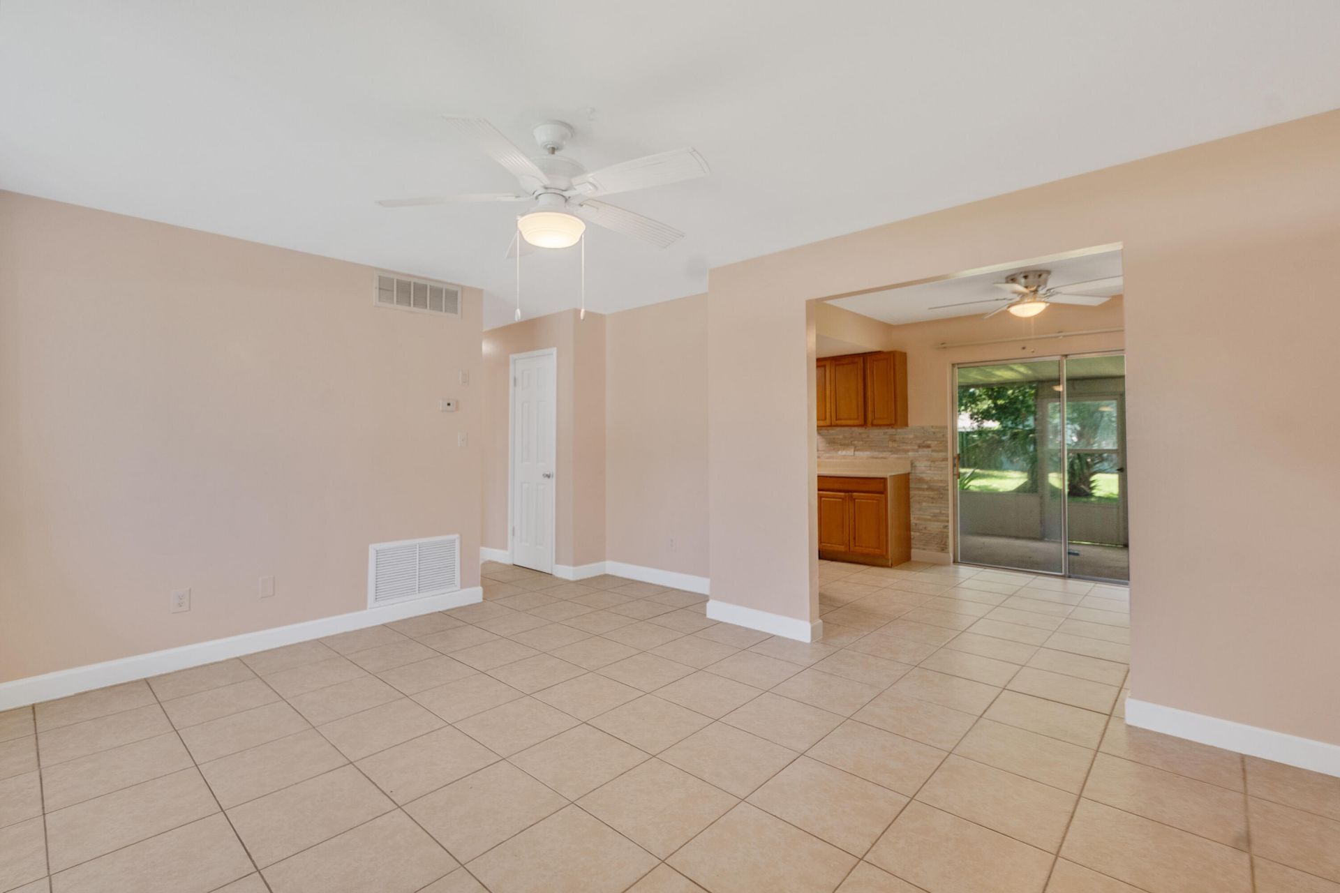 6195 7th Street, Vero Beach, FL 32968 Photo