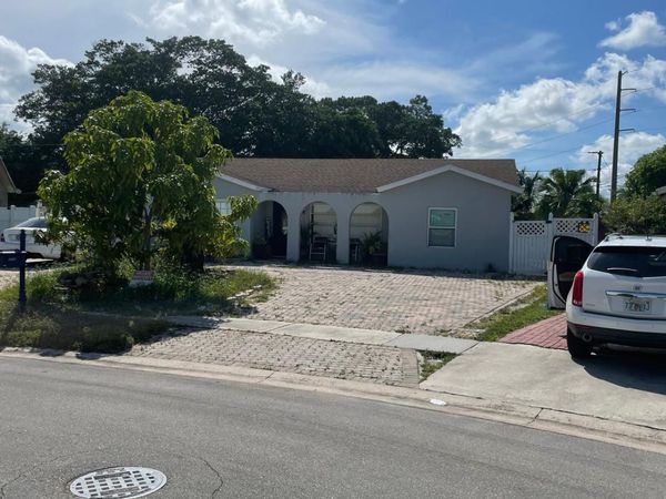 22035 SW 58th Avenue SW, Boca Raton, FL 33428