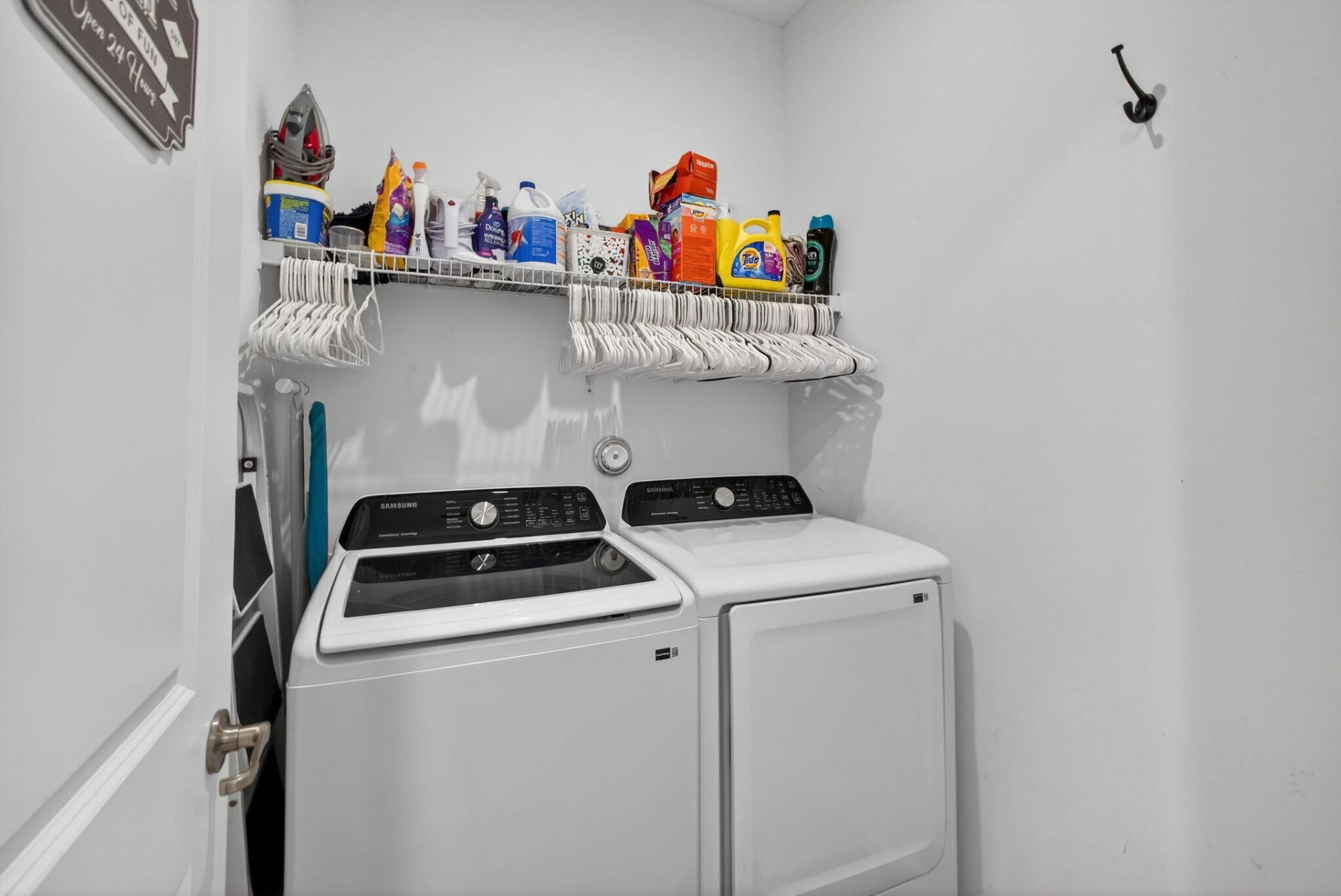 6607 Pointe Of Woods Drive, West Palm Beach, FL 33415 Photo