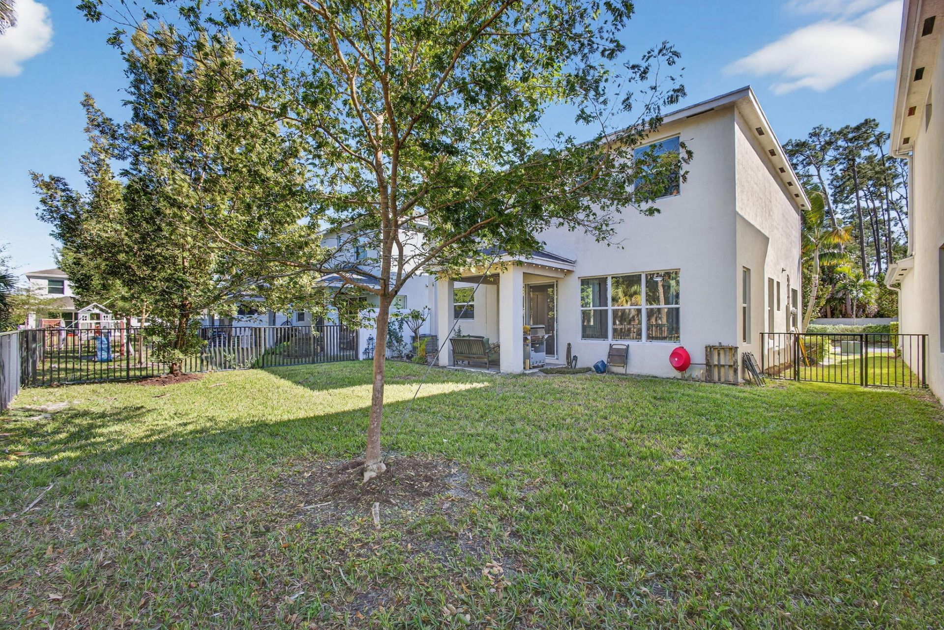 6607 Pointe Of Woods Drive, West Palm Beach, FL 33415 Photo