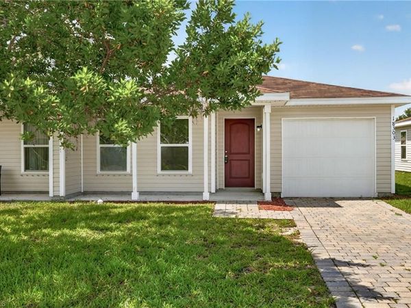 18303 Gibraltar LN, LEHIGH ACRES, FL 33936