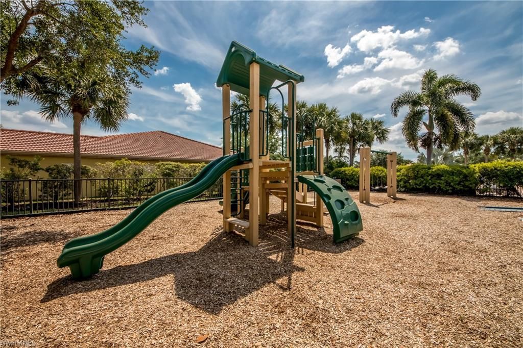 18303 Gibraltar Ln, Lehigh Acres, FL 33936 Photo