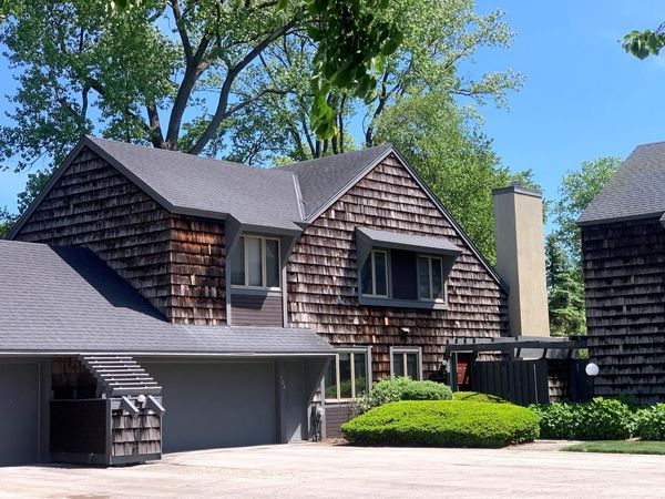 104 Woodfield COURT, Racine, WI 53405