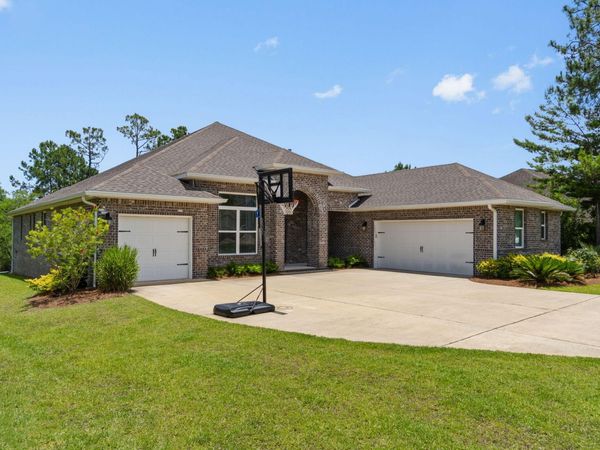 370 Mango Lane, Freeport, FL 32439