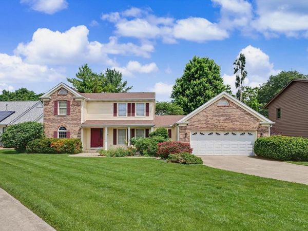 2918 Robeson Park Drive , Champaign, IL 61822