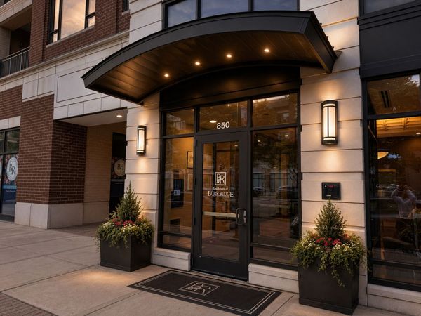 850 VILLAGE CENTER Drive , Unit 206, Burr Ridge, IL 60527