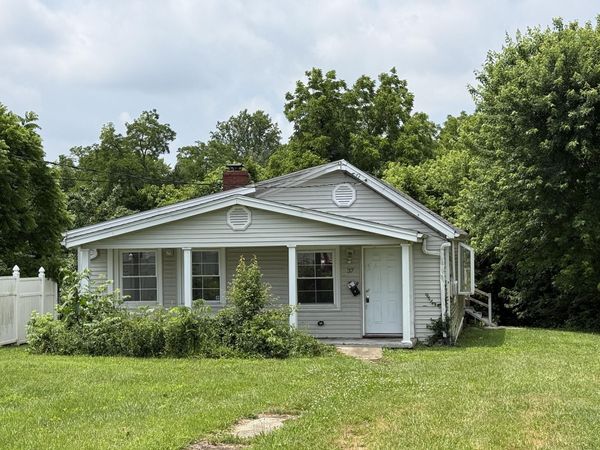 37 Goodridge Drive, Florence, KY 41042