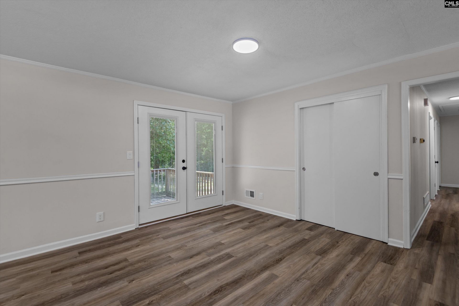 132 Fairlawn Court  Photo 13