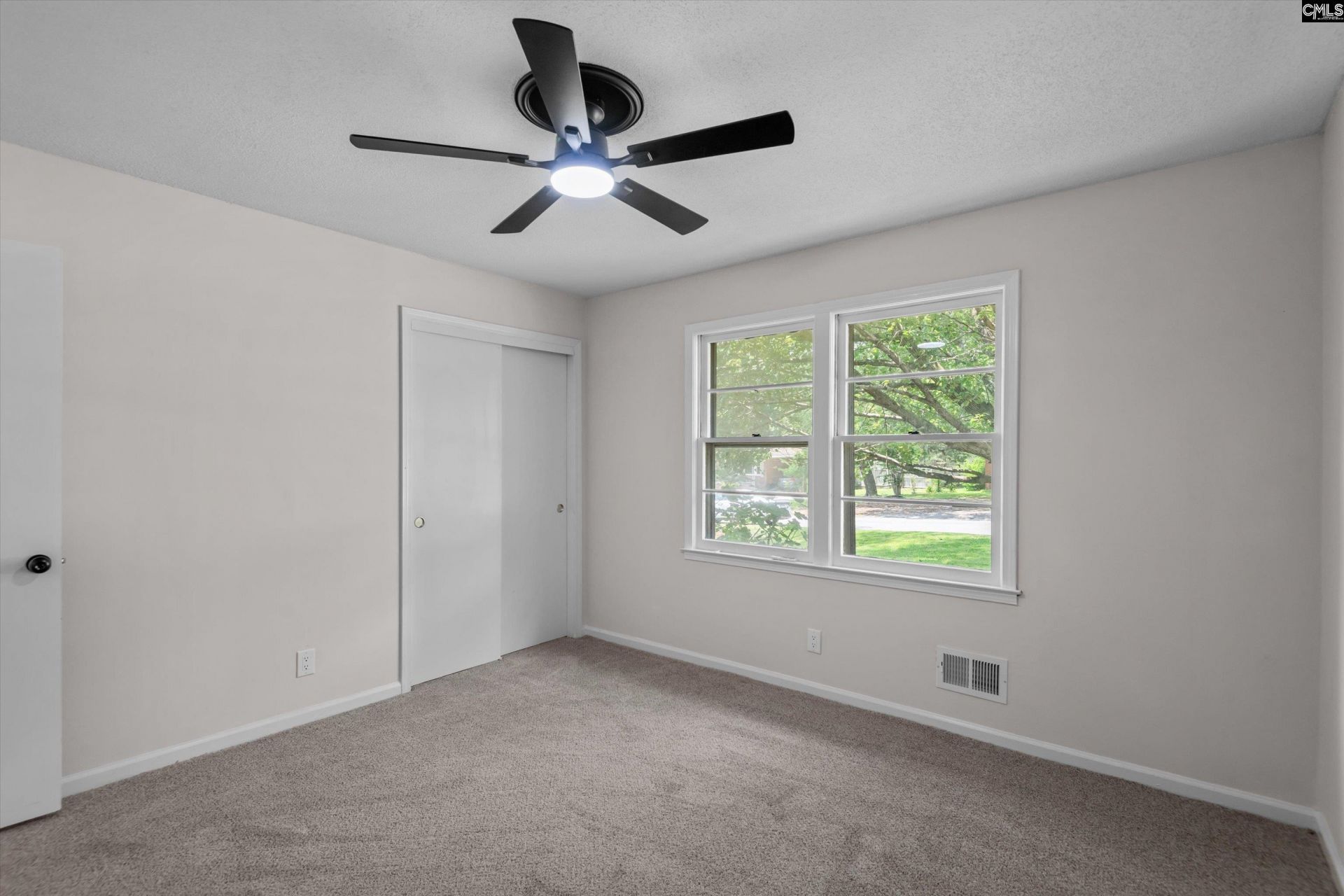 132 Fairlawn Court  Photo 28