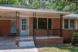 132 Fairlawn Court  photo 4