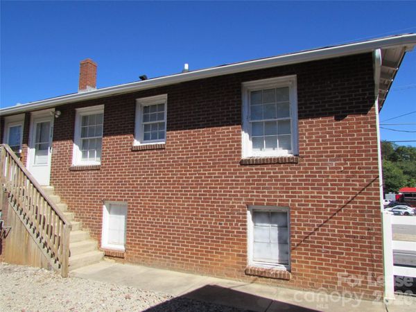 214 Salisbury Road, Unit B, Statesville, NC 28677