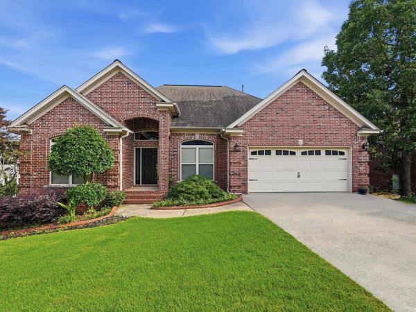 103 Beaver Creek Ln, Maumelle, AR 72113