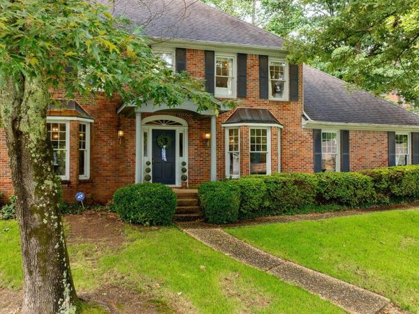 181 Pebble Beach Drive, Little Rock, AR 72212