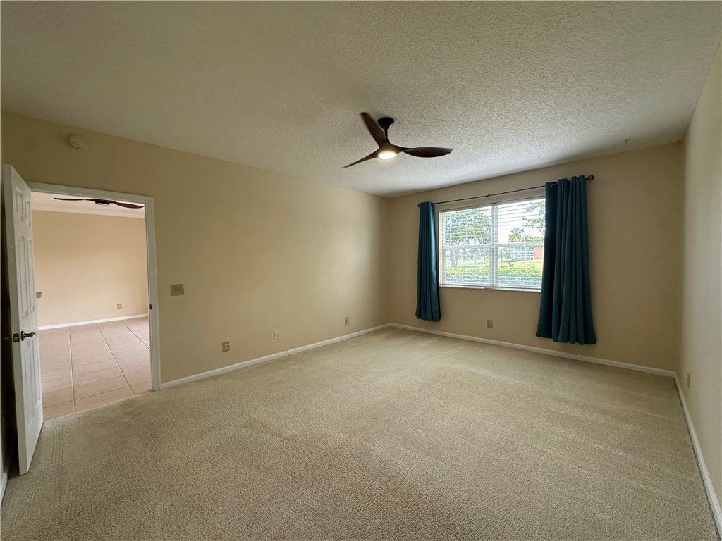 275 Grand Royale Circle, Unit 101, Vero Beach, FL 32962 Photo