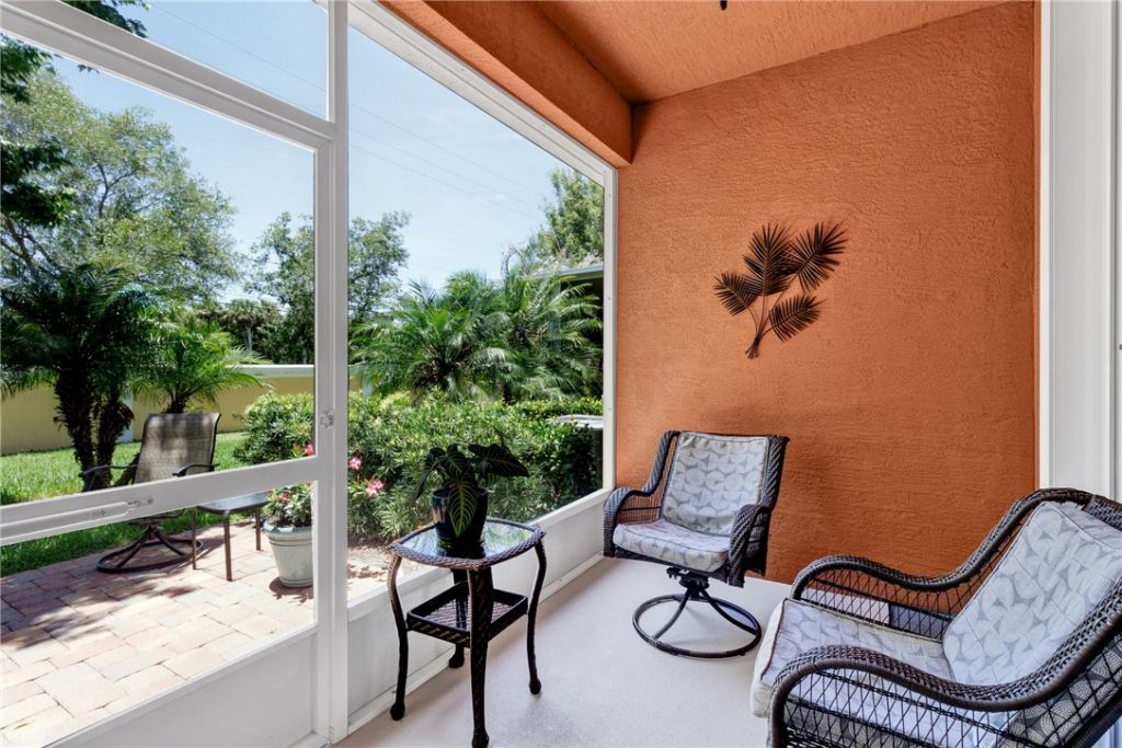 6375 Oxford Circle, Unit 103C, Vero Beach, FL 32966 Photo