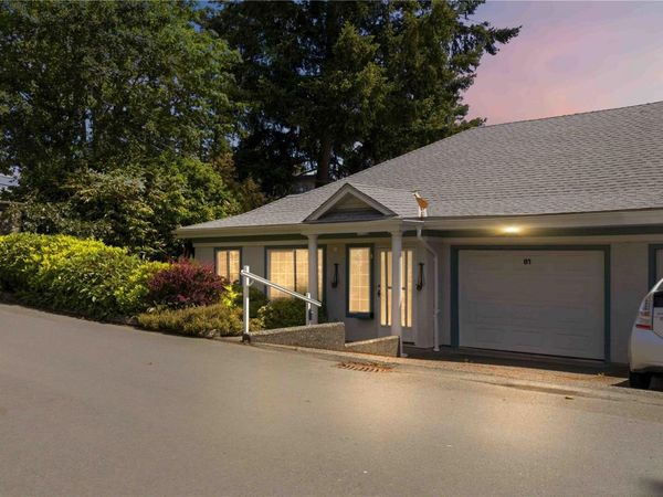 14 Erskine Lane, Unit #81, View Royal, BC V8Z 7S7
