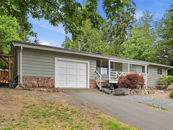 358 Aldous Rd , Qualicum Beach, BC V0N 1G0