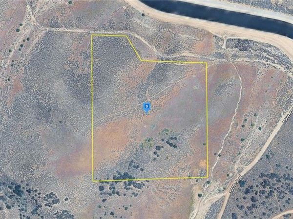 33000 130th Street W, Lancaster, CA 93536