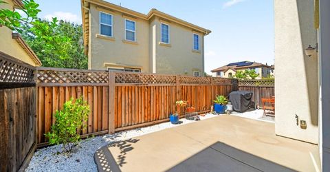 698 Equinox Loop, Lincoln, CA 95648 Photo