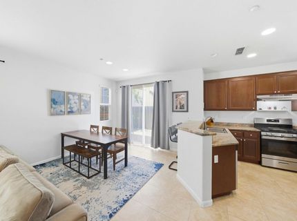698 Equinox Loop, Lincoln, CA 95648 Photo
