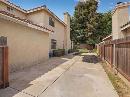 1049 Zumstein Drive, Ripon, CA 95366 Photo