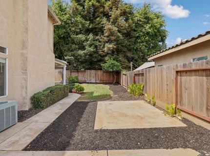 1049 Zumstein Drive, Ripon, CA 95366 Photo