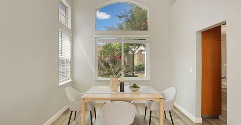 1049 Zumstein Drive, Ripon, CA 95366 Photo