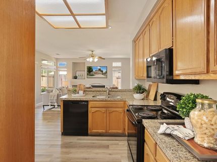 1049 Zumstein Drive, Ripon, CA 95366 Photo