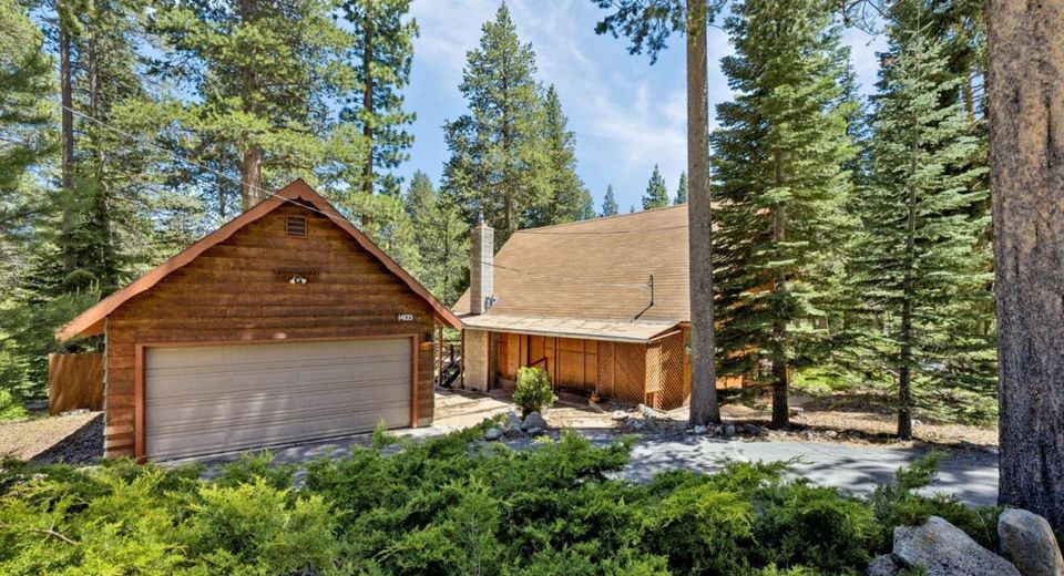 1409 Mount Shasta Circle, South Lake Tahoe, CA 96150 Photo