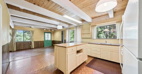 1409 Mount Shasta Circle, South Lake Tahoe, CA 96150 Photo