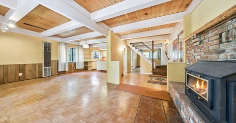 1409 Mount Shasta Circle, South Lake Tahoe, CA 96150 Photo