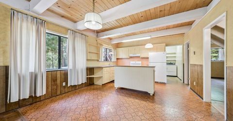 1409 Mount Shasta Circle, South Lake Tahoe, CA 96150 Photo