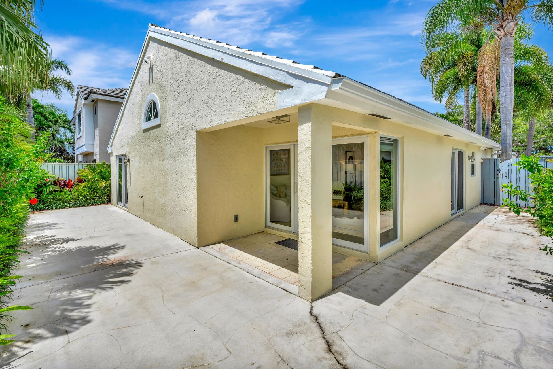 28 Admirals Court, Palm Beach Gardens, FL 33418 Photo